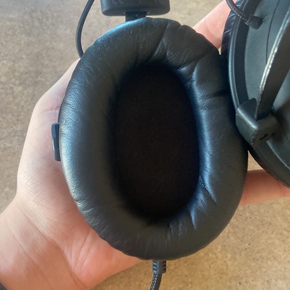 Hyper X headset - Picture 3 of 3